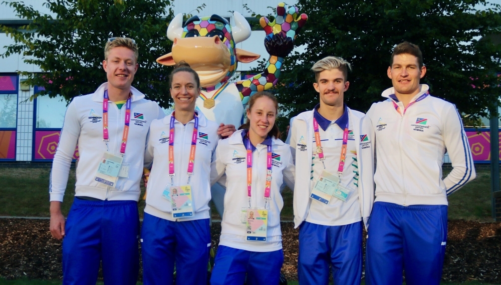 Driekampers hoop om nuwe maatstaf te stel Republikein Jou Land, Jou